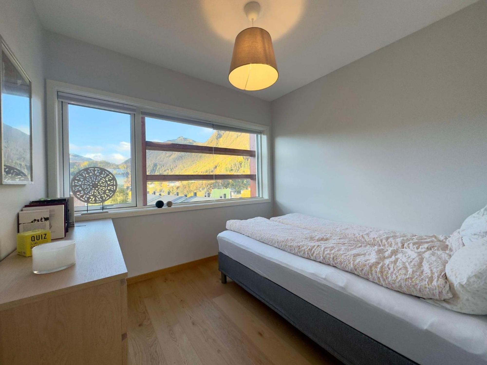 Seaview And Private Roof Terrace With Jacuzzi In Lofoten *